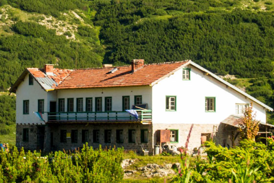 Granchar Hut